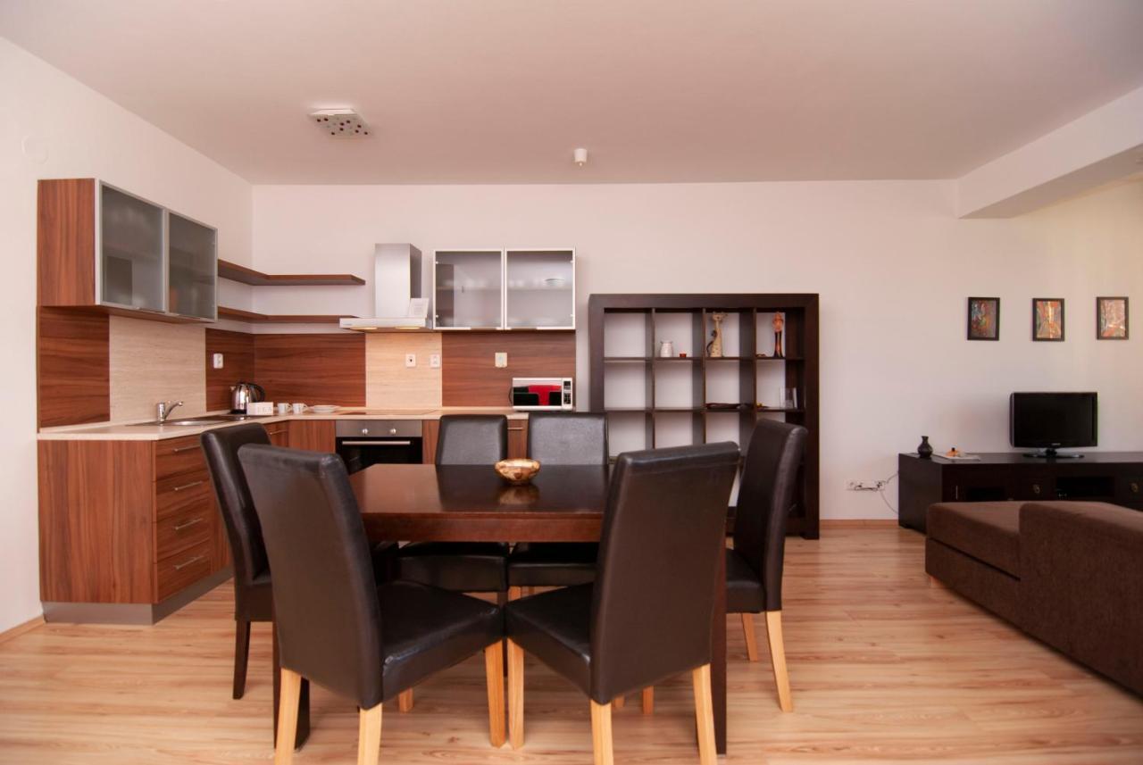 Apartmany Sileas Vel'ka Lomnica Exteriör bild